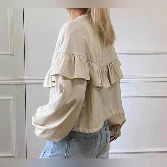 Women's Cream Ruffle Jacket - Picture 4 of 9